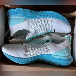 NWT Nike React Sneakers